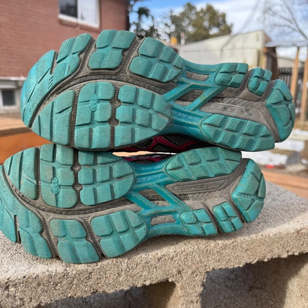 ASICS Women's GT-2000 2 G-TX